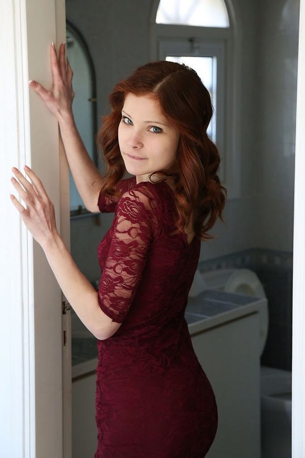 Оксана, 24